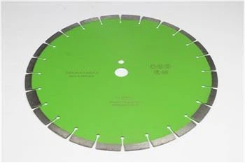 Dimanta asmens betona griešanai